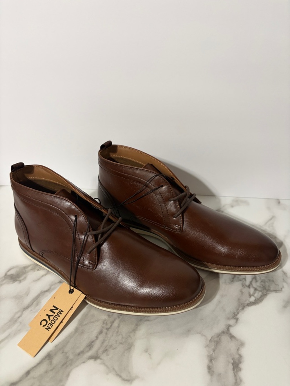 Madden NYC - 9.5 Men's Brown Leather Chukka Dress Boots